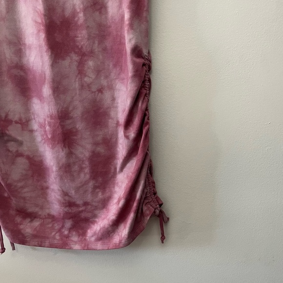 NWT Women’s Pink Tie Dye Short Sleeve Ruched Side Bodycon Dress - Picture 5 of 6